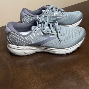 Men’s 8.5 Brooks Ghost 14